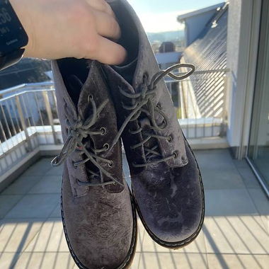 Blau-graue samtige stiefeletten, Grösse 39