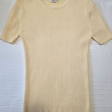 T-shirt côtelé jaune beurre