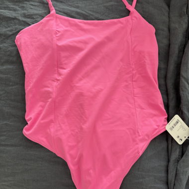 Costume intero rosa