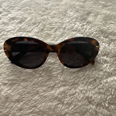 Lunettes de soleil chic