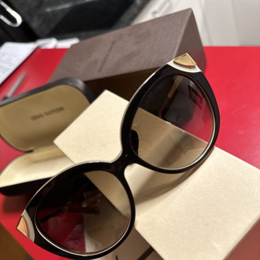 Louis Vuitton Sonnenbrille