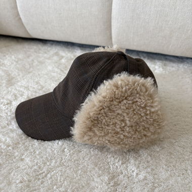 Cappellino a quadri con protezione per le orecchie - dog ear