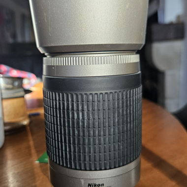 Nikon AF NIKKOR 70-300mm f/4-5.6 G.