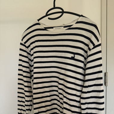 Gestreifter Pulli von TWOTHIRDS