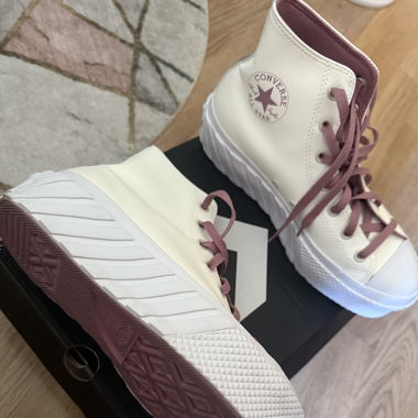 Converse con zeppa