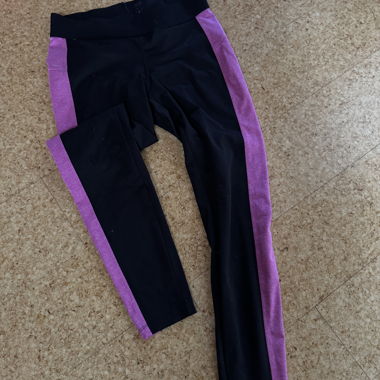 Leggings sportivi Nero/Viola con scomparto dietro