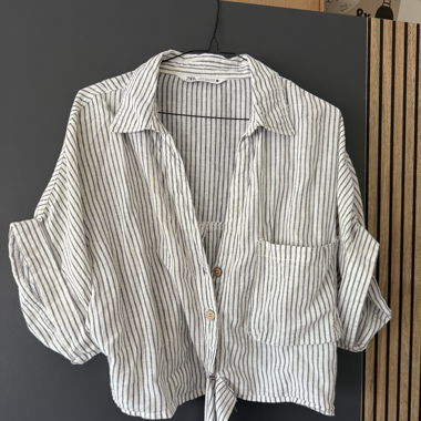 Striped Blouse – Chic & Light