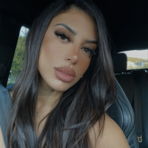 melanievanessa__