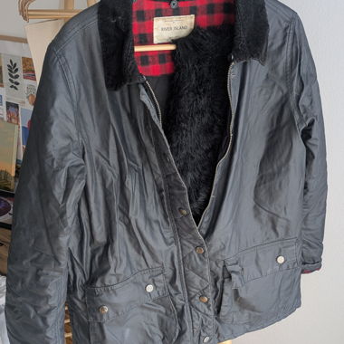 Giacca River Island con collo in ecopelliccia removibile