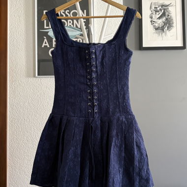 Abito Navy con lacci