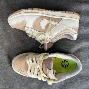Nike Dunk Sneakers 