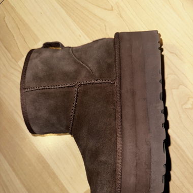 Hoche Uggs