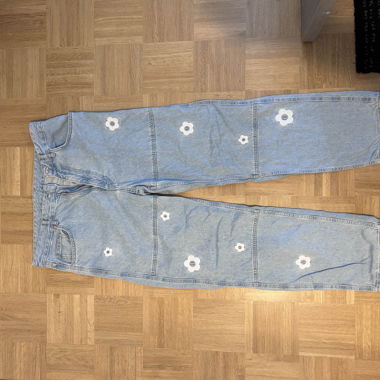  Jean Bershka Flower 32/32 