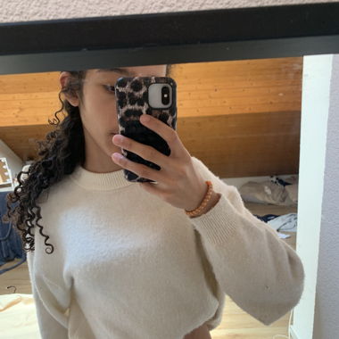 H&M - Beige Sweater