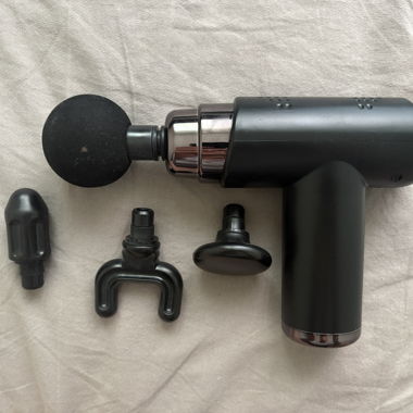 Pistolet de massage avec accessoires
