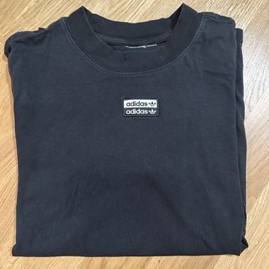 Adidas T-Shirt