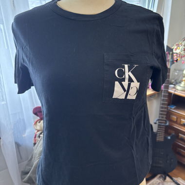 Schlichtes T-Shirt