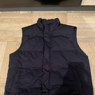 Veste sans manche noir 