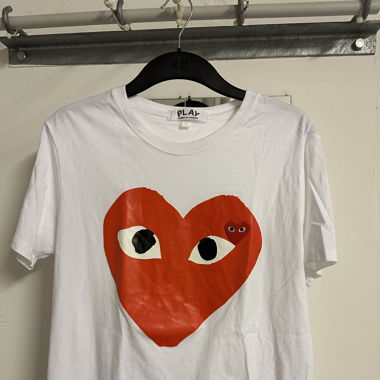 T-Shirt comme de garçons play