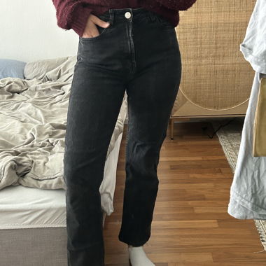 Jeans neri Zara a vita alta