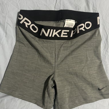 Nike Pro Dri-FIT grey compression shorts size M