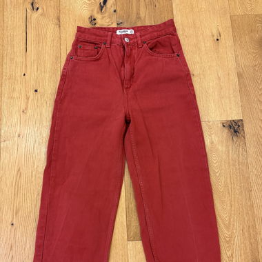 straight leg jeans red cropped
