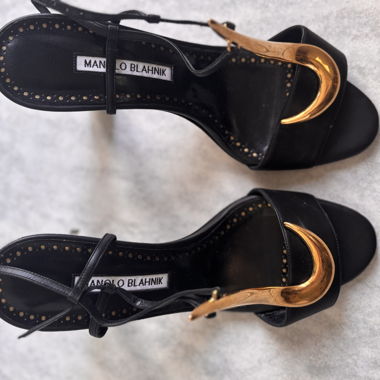 Manolo Blahnik Pumps
