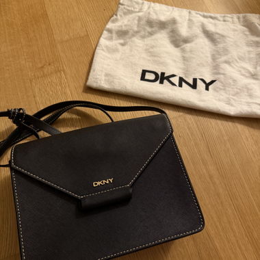 Borsa a tracolla DKNY nera