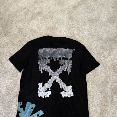 Off-White T-Shirt