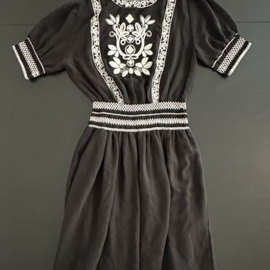 Schwarzes Kleid Gr. XS von Zara