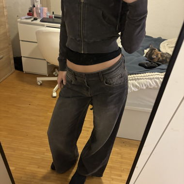 Jeans Low Rise Parallel grigio effetto bleach