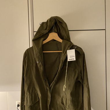 Leichte Jacke