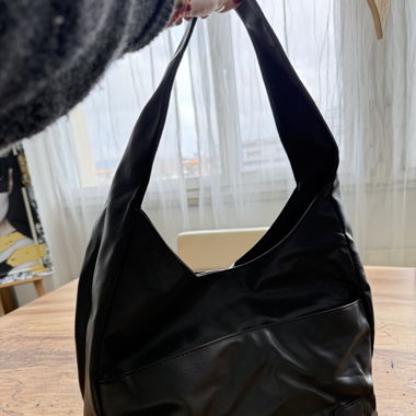 Schwarze Tasche