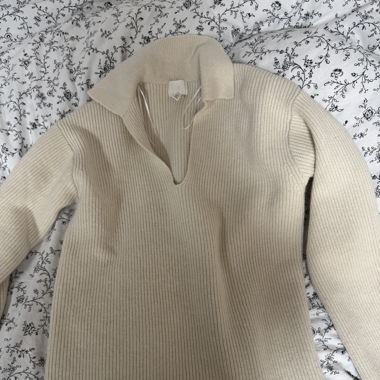 Pullover mit V Ausschnitt 