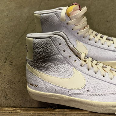 Nike Blazer Mid 77 Vintage „Popcorn“ (38.5)