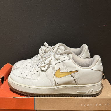 Air Force 1 Jewel Swoosh