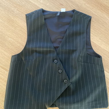 Gilet da completo a righe, senza maniche