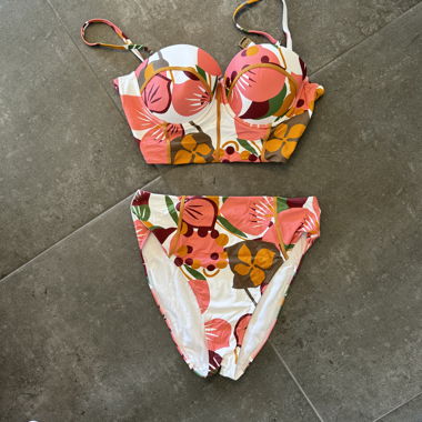 Maillot de bain taille haute 