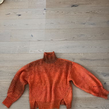 Another label orange jumper 