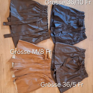 Shorts effetto pelle marroni