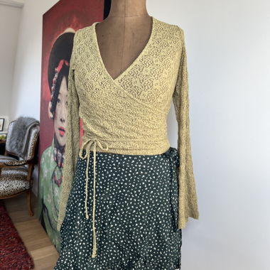 Brandy Melville grün bedrockter Wickelrock