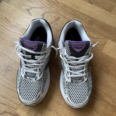 Saucony Running Shoes white-lilac