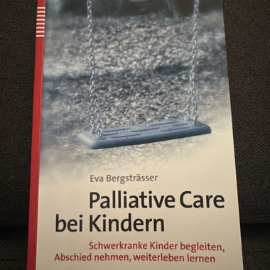 Soins palliatifs chez l'enfant – Eva Bergstraesser