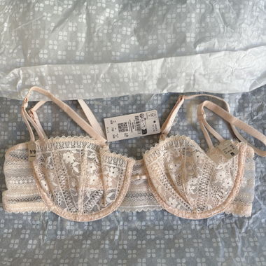 Etam No. 9 balconette bra