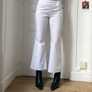FLARED CAPRI PANTS