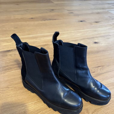 Hilde Market made in Italy Chelsea Boots Gr. 38 