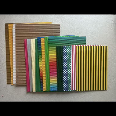 Pack de feuilles en carton multicolores