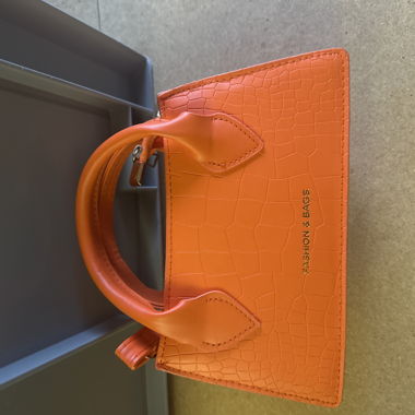 Borsa arancione