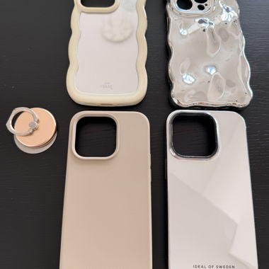 Set mit iPhone 14 Pro Schutzhüllen