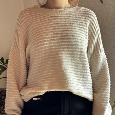 White/Cream Sweater